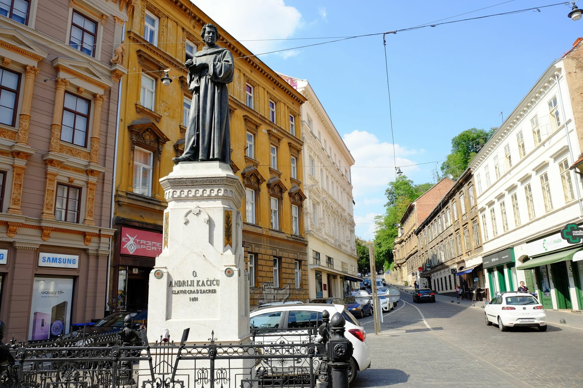 Lovecroatia Zagreb - 'Pax Nest' Buitenkant foto